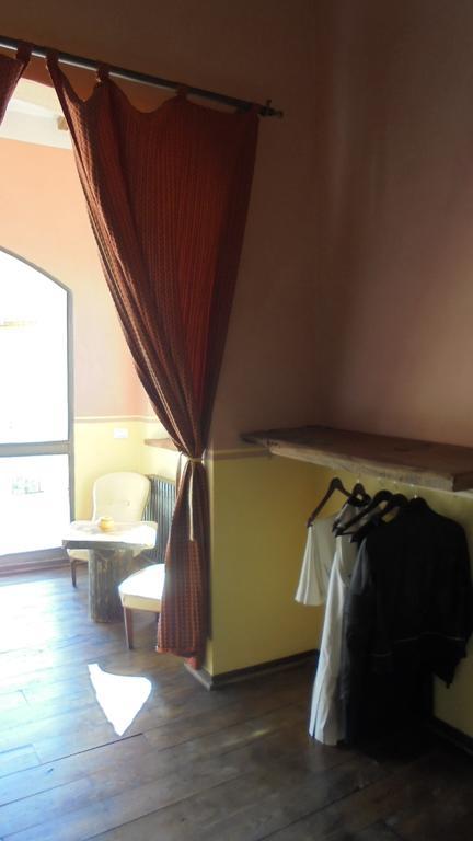 セッジャーノ La Casina Di Giannettoゲストハウス 部屋 写真