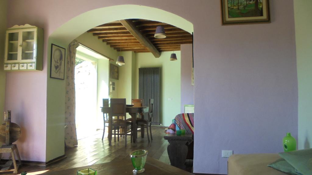 セッジャーノ La Casina Di Giannettoゲストハウス エクステリア 写真